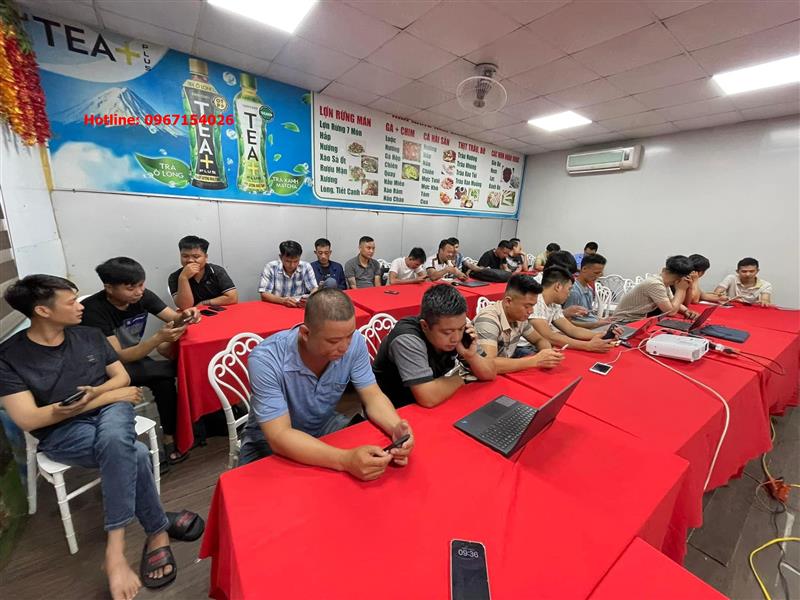 Long Trường Giang tổ chức mời các chuyên gia đầu nghành bên Trung Quốc về hướng dẫn về chuyên môn cho anh em học viên 
